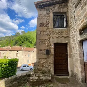 Atypique Largentière